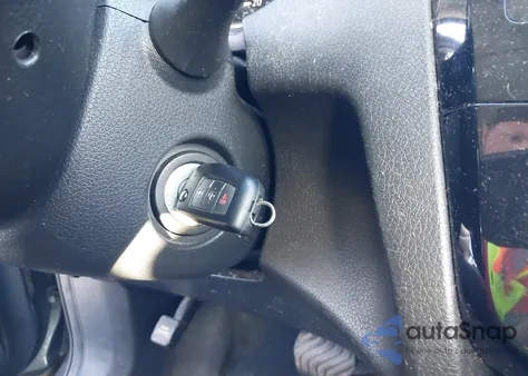 2016 Nissan Rogue S z USA, uszkodzony, nr VIN 5N1AT2MT5GC887868